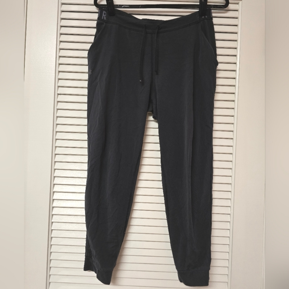 Under Armour - Black & Grey Loose-Fit Loungewear Athletic Jogger Pants W Pockets
